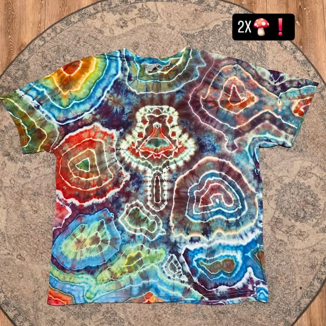 Geode ice-dye tee